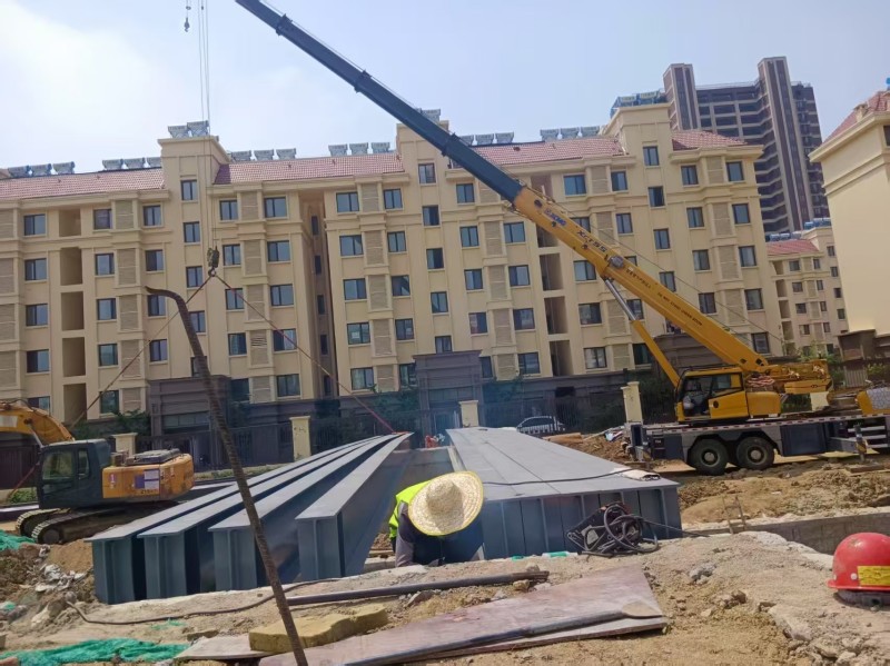 Ливеииуан дизајн, развој и уградња челичних мостова